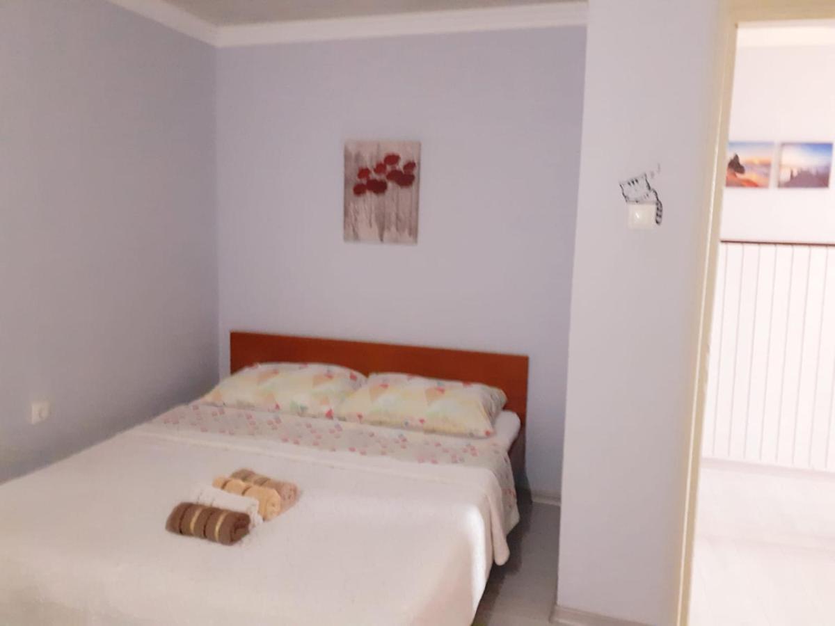 Holiday Home Marino Трпань Экстерьер фото